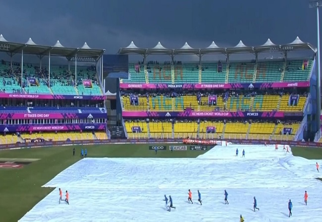 IND vs ENG Warm Up Match: बारिश के कारण शुरू नहीं हो पाया भारत-इंग्लैंड के बीच वार्म-अप मैच, रद्द हो सकता है मुक़ाबला