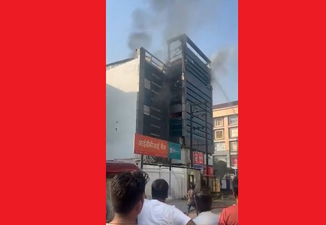 A massive fire broke out near Singapore Mall in Gomtinagar, Lucknow