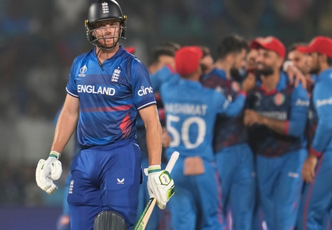 Afghanistan Defeated England: वर्ल्ड कप में इंग्लैंड को कई बार छोटी टीमें चटा चुकीं हैं धूल, जानिए कब-कब हुआ बड़ा उलटफेर