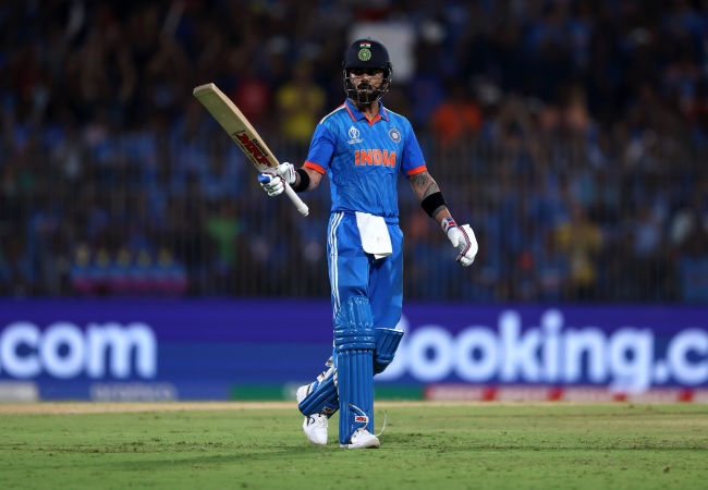 IND vs AUS Highlights: ऑस्ट्रेलिया के खिलाफ मैच में Virat Kohli ने बनाए बड़े रिकॉर्ड्स, सचिन को छोड़ा पीछे