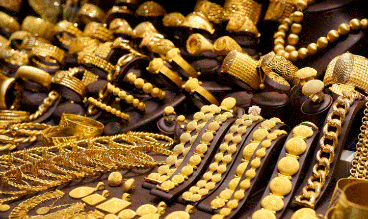 Gold Silver Price:  महंगा हुआ सोना, जानें चांदी का भाव
