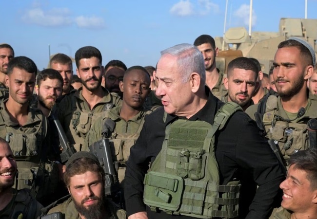 इजरायली सेना को गाजा में घुसने की मिली मंजूरी, मंत्री बोले- ‘हमास की सुरंगें ‘दुनिया की सबसे बड़ी कब्रिस्तान’ बन जाएंगी’