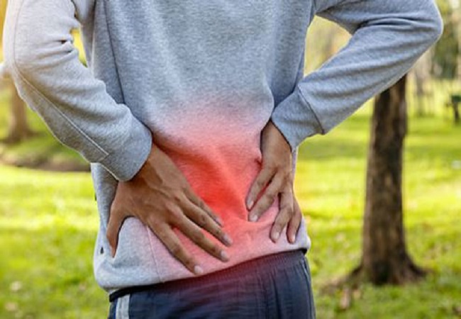 Lower Back Pain: कमर के निचले हिस्से में दर्द से रहती हैं परेशान, तो इस एक्सरसाइज से मिलेगा आराम