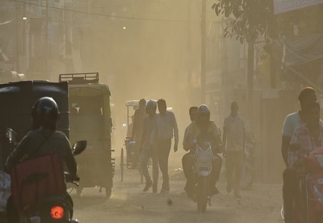 Weather News : देश का सातवां सबसे प्रदूषित शहर बना मेरठ, AQI स्तर 250 दर्ज, सुबह-शाम की सैर बनी खतरनाक