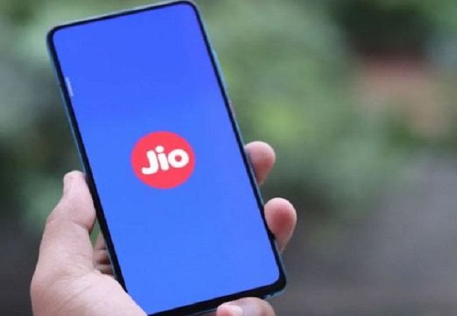 Jio offer: जियो यूजर्से के लिए अच्छी खबर, कंपनी लाई है धमाकेदार ऑफर, हर रिचार्ज पर मिलेगा रिवॉर्ड और पांच सौ रुपये तक का कैशबैक