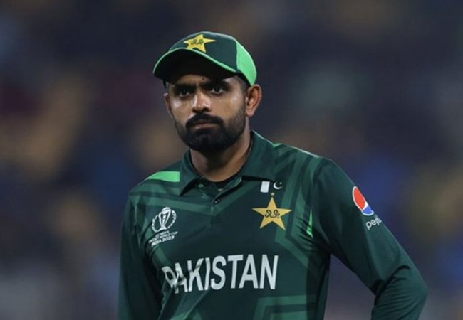 बाबर आजम ने पाकिस्तान क्रिकेट टीम की कप्तानी से दिया इस्तीफा, कहा-यह फैसला लेने का सही समय है