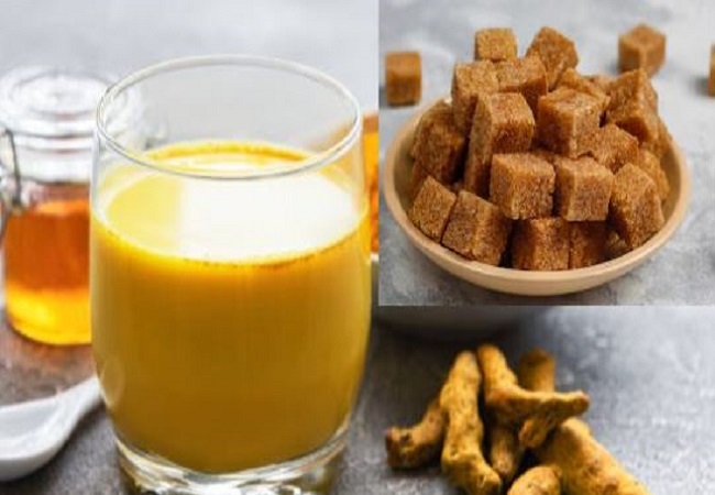 Benefits of drinking milk mixed with turmeric and jaggery