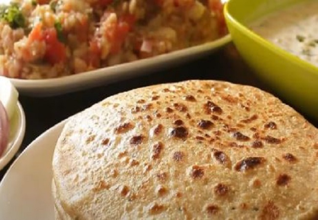 Sattu Paratha Recipe: सुबह-सुबह नाश्ते में ट्राई करें सत्तू का पराठा