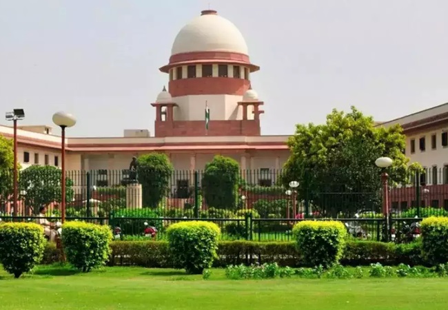 सुप्रीम कोर्ट का अहम फैसला, सिविल जज बनने के लिए तीन साल वकील प्रैक्टिस अनिवार्य