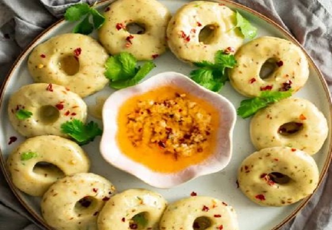 Tasty and Healthy Gujarati Khichu