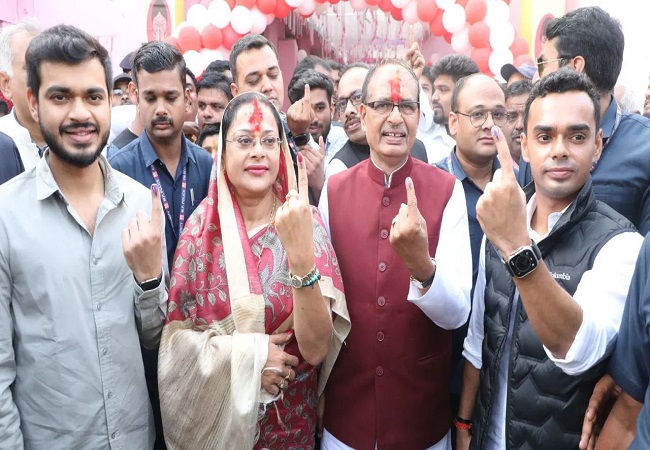 MP-Chhattisgarh Election 2023 Live : मध्य प्रदेश में 11 बजे तक 27.62 फीसदी मतदान, छत्तीसगढ़ में 19.65 फीसदी मतदान