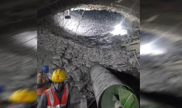 Uttarkashi Tunnel Rescue: आखिरी चरण में रेस्क्यू अभियान, जल्द सुरंग से बाहर आएंगी 41 जिंदगियां