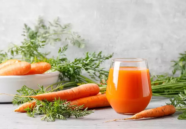 ‘गाजर का जूस’ टॉनिक की तरह है फायदेमंद, विटामिन और फाइबर समेत कई पोषक तत्व इसमें मौजूद