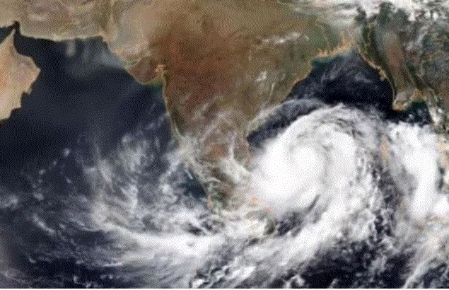 Cyclone Michaung : चक्रवात ‘मिचौंग’ से बारिश और बाढ़ का खतरा बढ़ा , जानें कहां होगा लैंडफॉल