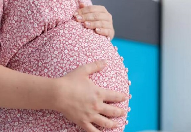 Eighth month of Pregnancy: प्रेगनेंसी के आठवें महीने में शरीर में होते हैं ये लक्षण और बदलाव