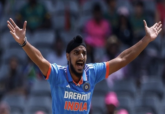 IND vs SA 1st ODI Live Update: साउथ अफ्रीका टीम 116 रनों पर ढेर, अर्शदीप सिंह ने खोला पंजा