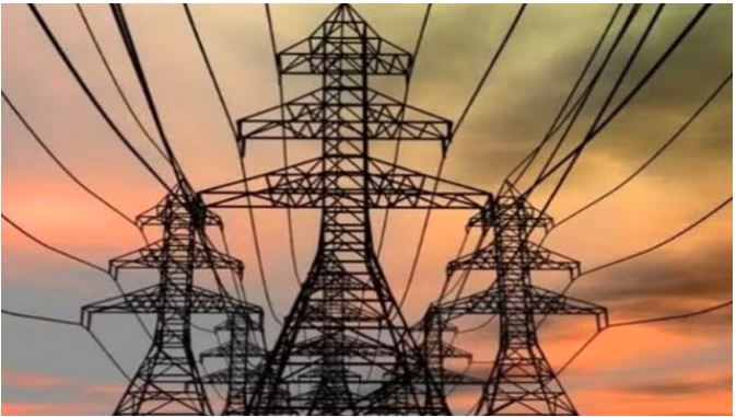 Shock to Electricity Consumers in UP : प्रदेश में 15 से 30 फीसदी तक महंगी हो सकती है घरेलू बिजली