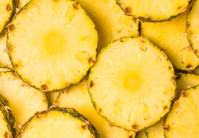 Side effects of eating pineapple: प्रेगनेंट महिलाओं को अनानास खाना चाहिए या नहीं