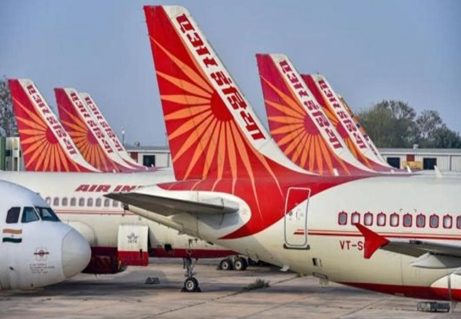 DGCA : सेफ्टी नियमों के उल्लंघन मामले में एयर इंडिया पर डीजीसीए का बड़ा एक्शन, लगाया 1.10 करोड़ रुपये जुर्माना