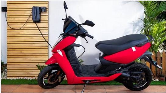 Ather Energy 450S Electric Scooter : एथर एनर्जी इलेक्ट्रिक स्कूटर ने कम किए दाम , जानें नई  कीमत