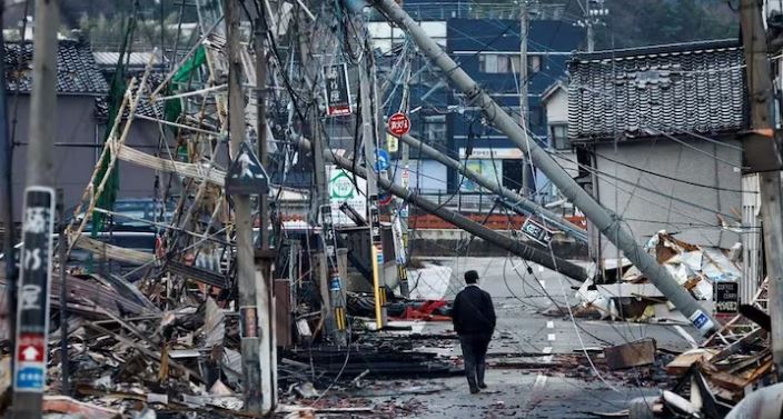 Japan Earthquake : भीषण भूकंप में मरने वालों की संख्या बढ़कर 78 हुई , खोज और बचाव कार्य जारी