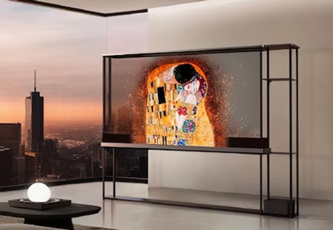 Transparent Smart TV : बंद करते ही गायब हो जाएगा ये टीवी, फुल OLED के साथ मिलती हैं कई खूबियां