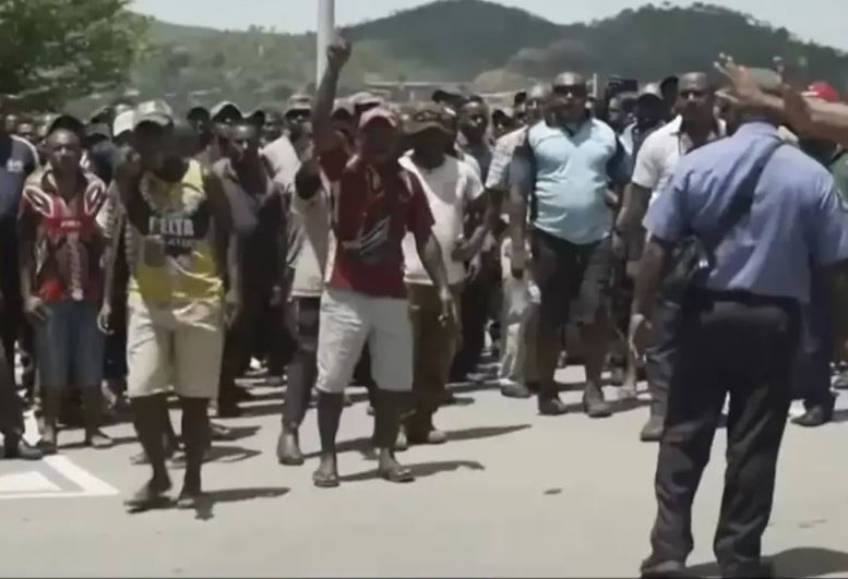Papua New Guinea emergency : पापुआ न्यू गिनी के पीएम जेम्स मारापे ने की आपातकाल की घोषणा,  हिंसा में 16 की मौत  