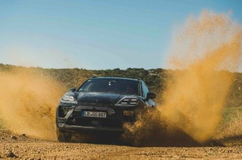 Porsche Macan EV Global Debut :  पोर्शे मैकन ईवी जनवरी में इस दिन करेगी ग्लोबल डेब्यू , जारी हुआ टीज़र