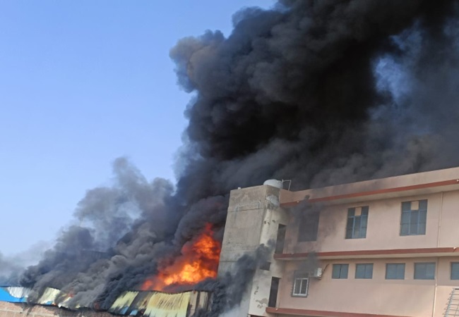 A massive fire broke out in a medicine warehouse in Agra