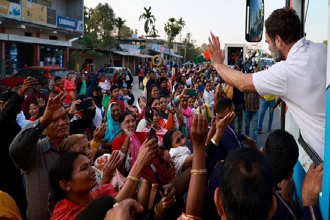 Bharat Jodo Nyay Yatra : यूपी में आज करेगी प्रवेश, प्रियंका गांधी के साथ शामिल हो सकते हैं स्वामी प्रसाद-पल्लवी पटेल