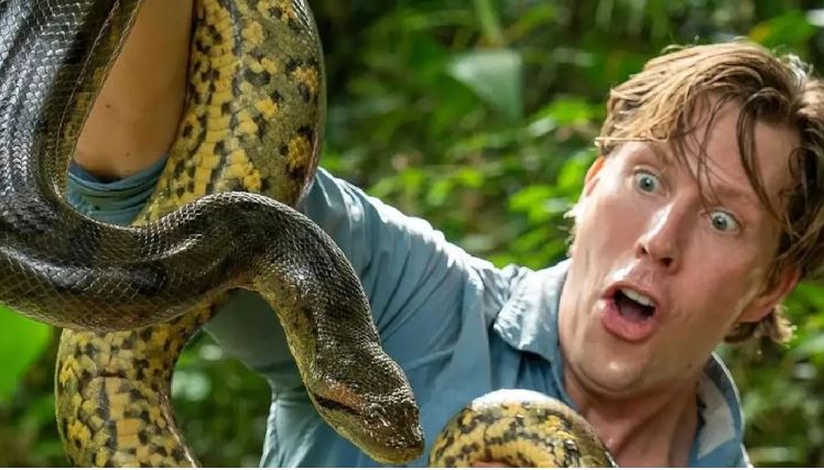 Biggest Snake Discovered in Amazon : दुनिया का सबसे बड़ा सांप देख फटी रह जाएंगी आंखें , जानें कहां मिला