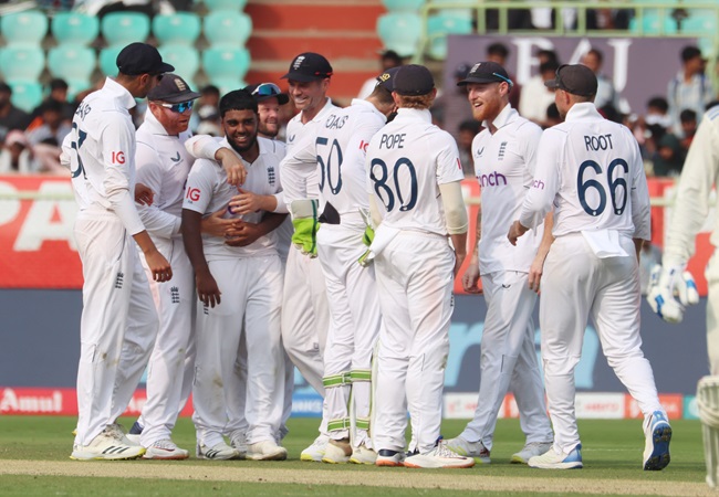 England Playing XI Announced : इंग्लैंड ने तीसरे टेस्ट के लिए घोषित की प्लेइंग-XI, टीम में एक बड़ा बदलाव