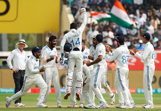 IND vs ENG Day 4 Lunch Break : दूसरे टेस्ट में भारत जीत से सिर्फ 4 विकेट दूर, इंग्लैंड को चाहिए अब भी 205 रन
