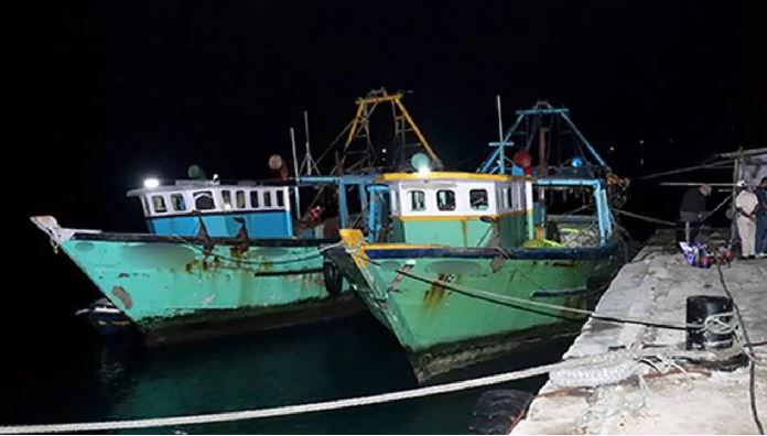 Srilankan Navy Arrests Indian Fisherman: श्रीलंका ने 23 भारतीय मछुआरों को किया गिरफ्तार, नौकाओं को भी किया जब्त