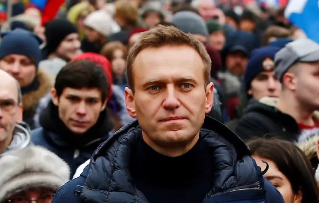 Alexey Navalny Death : परिवार को सौंपा गया एलेक्सी नवलनी का शव , जेल में हुई थी हफ्ते पहले मौत