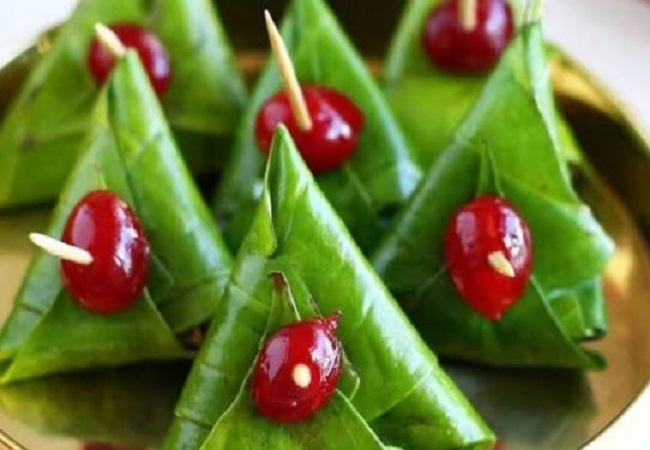Benefits of eating betel leaf: पान खाने से मुंह के छालों से मिलता है छुटकारा, शरीर में जमा टॉक्सिन को करता है बाह