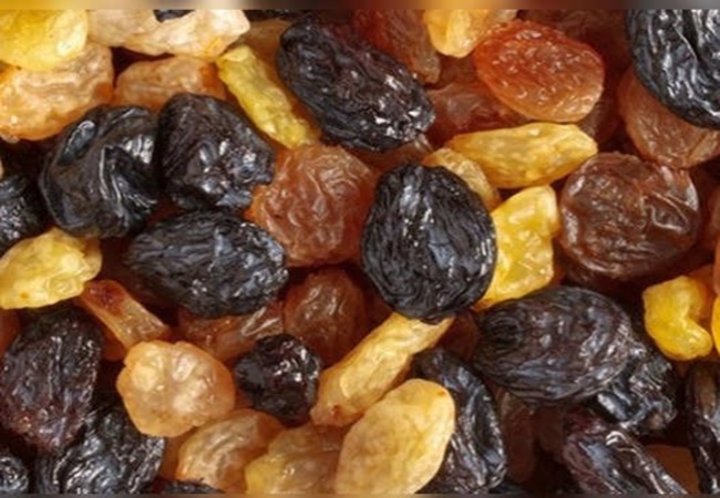 Benefits of eating raisins: क्या आप जानते हैं कितने प्रकार की होती है किशमिश, हर प्रकार में छिपे है ये गुण