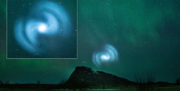 ‘Blue Spiral’ in Norway sky : नॉर्वे में आसमान में दिखी ‘ब्लू स्पाइरल’ आकृति, आसमान में एक आश्चर्यजनक प्रदर्शन