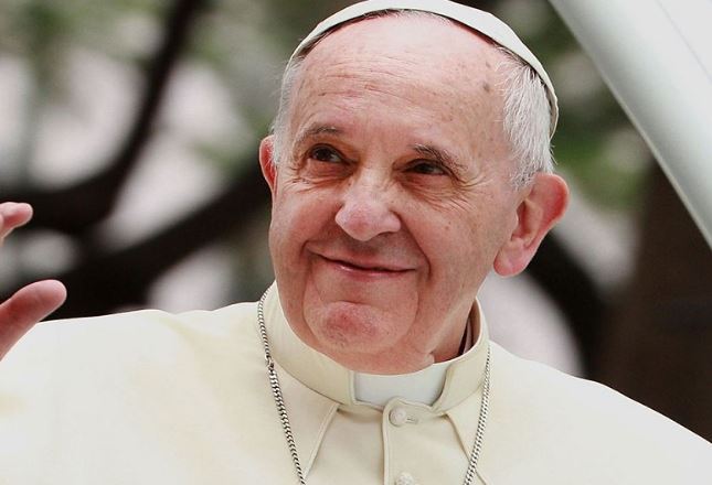 Easter Mass Pope Francis : ईस्टर की प्रार्थना सभा में शामिल हुए पोप फ्रांसिस , दिया 10 मिनट का धर्मोपदेश