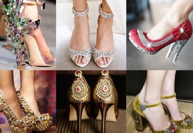 Which footwear to wear on saree
