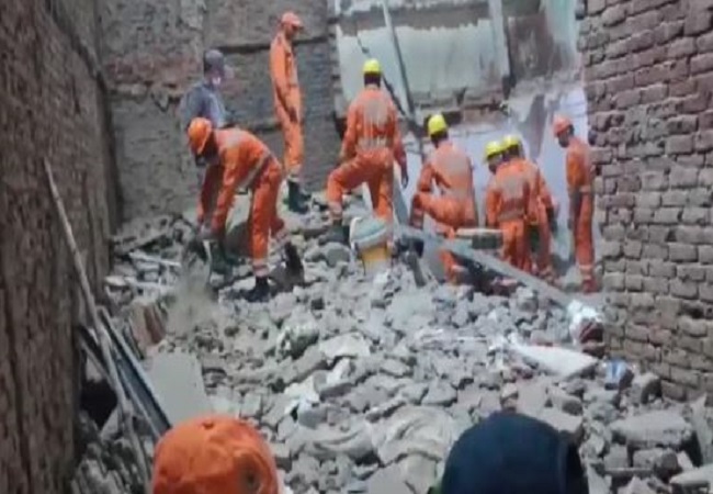 collapse of two storey building in Welcome