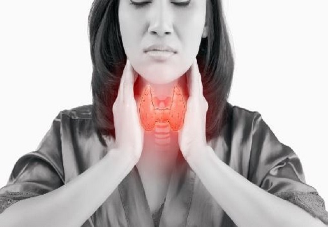 Thyroid Problem: थायराइड को कंट्रोल करने के लिए जरुर करें ये काम