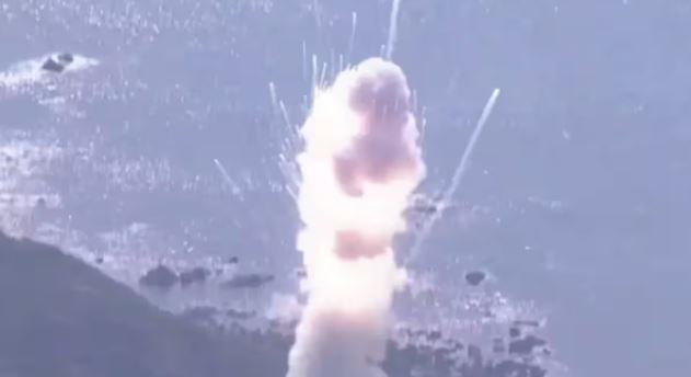 रॉकेट लॉन्च होते ही हवा में फट गया जापान का रॉकेट, वीडियो हुई वायरल