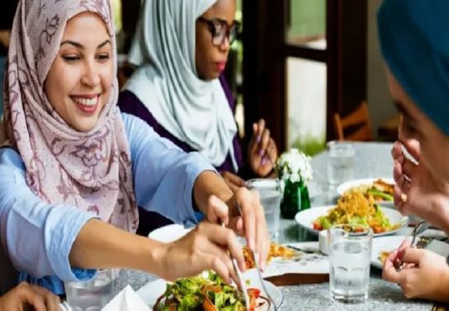 Ramadan 2024: अगर सहरी में इन चीजों को खा लेंगे तो पूरा दिन नहीं लगेगी प्यास