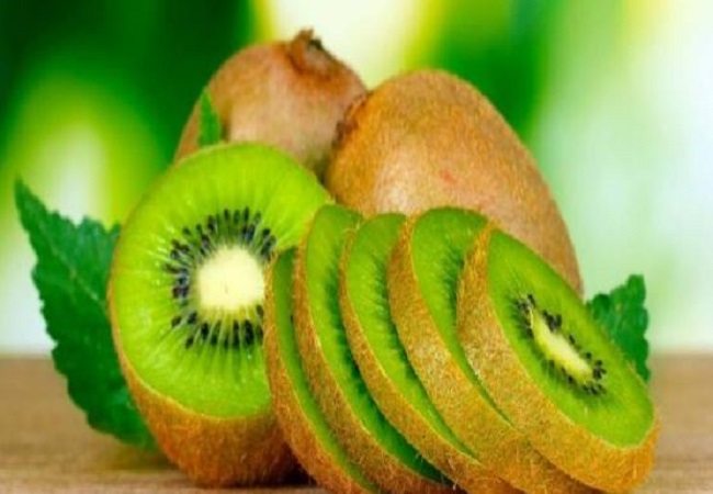 Benefits of eating Kiwi