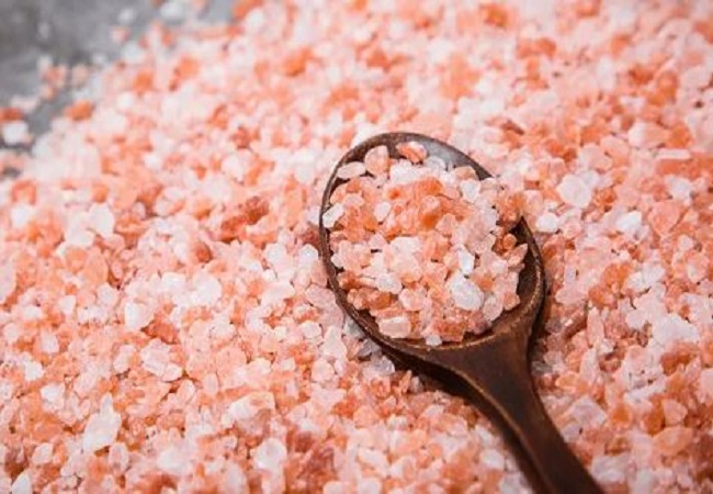 Benefits of rock salt: व्रत के अलावा भी डेली खाना चाहिए सेंधा नमक, पाये जाते हैं नब्बे से अधिक मिनरल्स