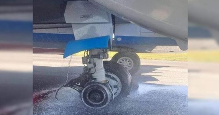 Boeing 737-800 lost a wheel : टेक-ऑफ के दौरान विमान का लैंडिंग व्हील टूट कर हुआ अलग हो गया, कोई घायल नहीं