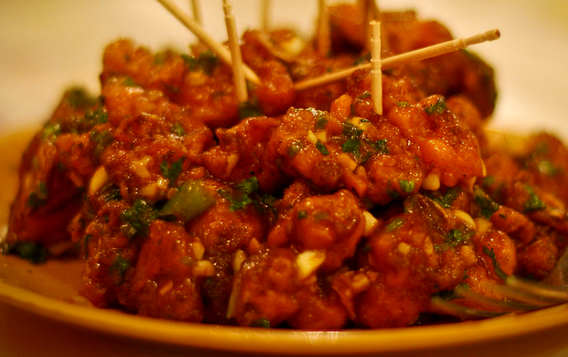 Gobhi Manchurian Recipe: ऐसे घर पर बनाये गोभी मंचूरियन, बहार के खाने को कहेंगे टाटा बाय