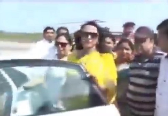 Hema Malini got angry after seeing the small car