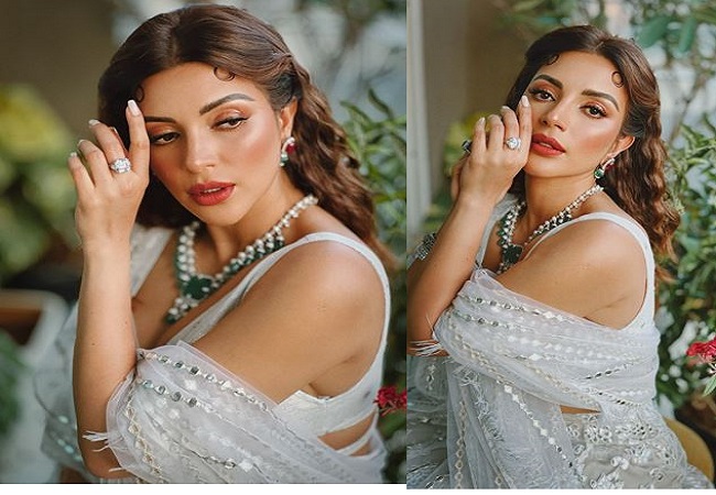 shama-sikander-is-wreaking-havoc-on-the-hearts-of-fans-with-her-looks